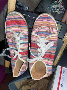 Women’s Casual Striped Canvas Sneakers - Multicolor